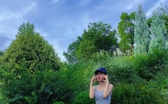 女子深夜欲火难耐